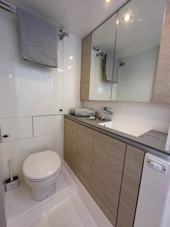 Image of Solaia yacht #26