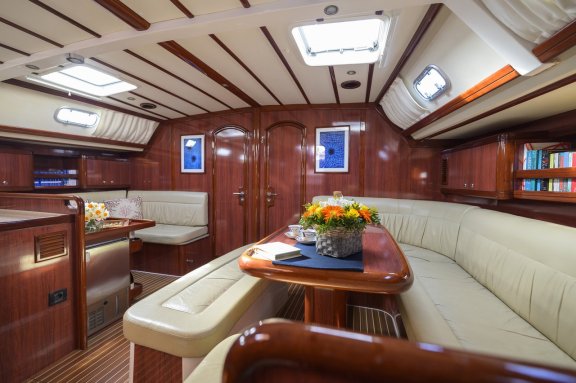 Image of Mythos yacht #38