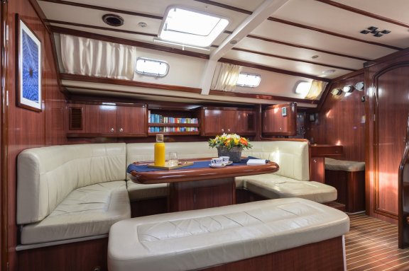 Image of Mythos yacht #44