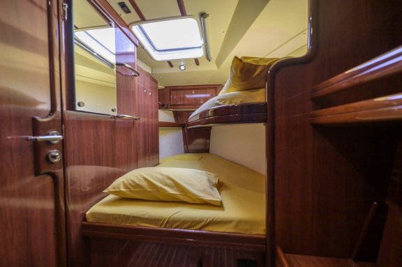 Image of Mythos yacht #53