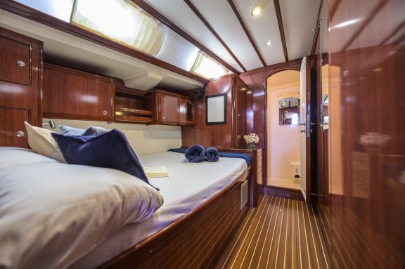 Image of Mythos yacht #58