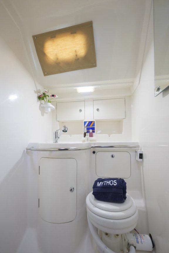 Image of Mythos yacht #64