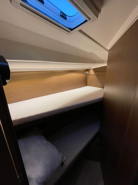 Image of Aurora yacht #11