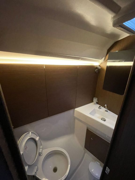 Image of Aurora yacht #13