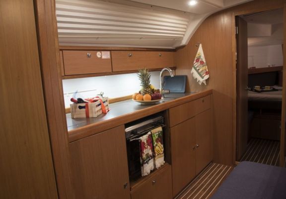 Image of Erato yacht #4