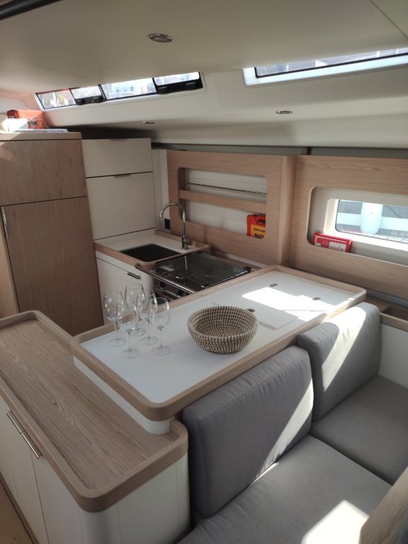 Image of Extra mile yacht #5