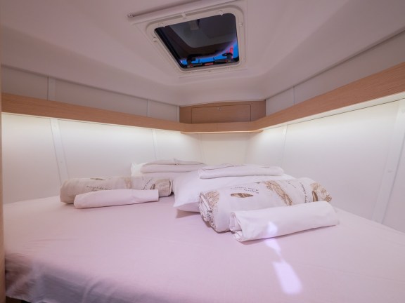 Image of Happy yacht #24