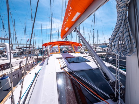 Image of Funky yacht #6