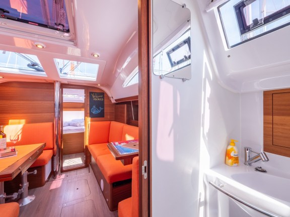 Image of Funky yacht #18