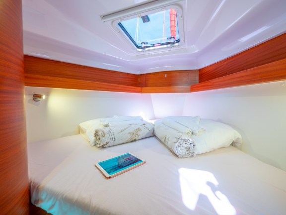 Image of Funky yacht #20