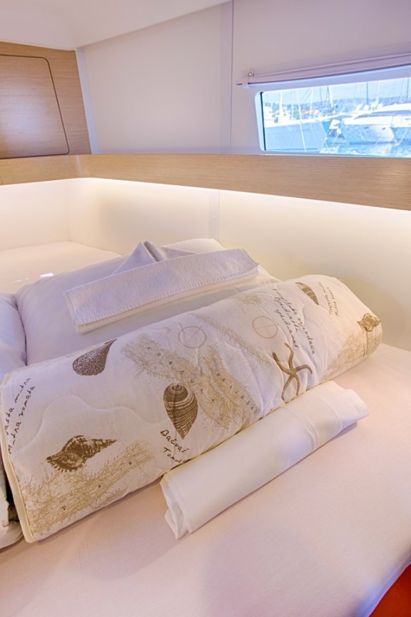 Image of Lion yacht #13