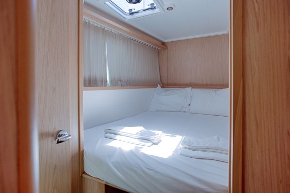 Image of Sunshine yacht #25