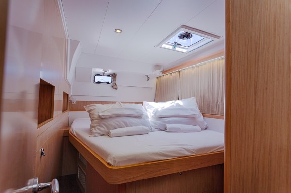 Image of Sunshine yacht #20