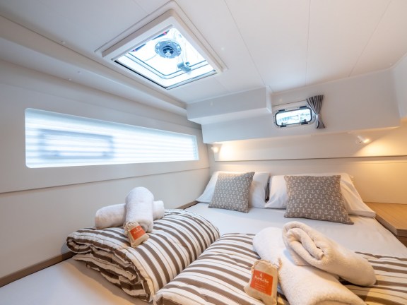 Image of Osprey yacht #17