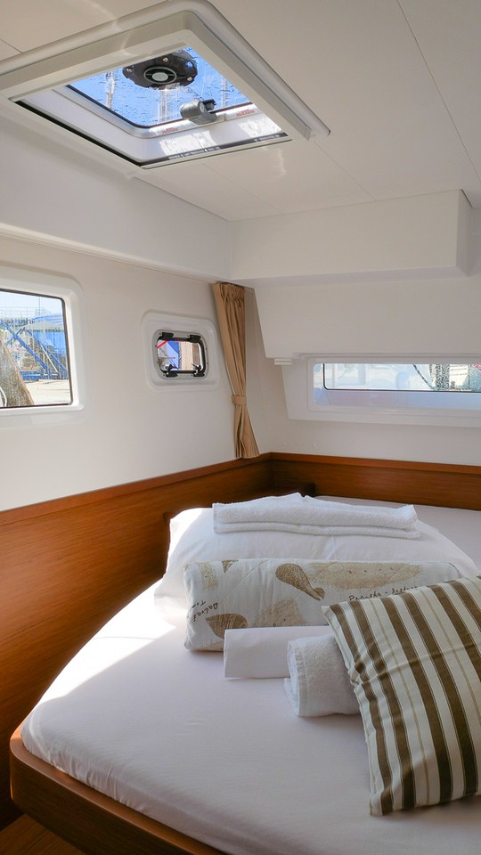 Image of Sea Voyager yacht #24