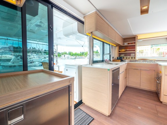 Image of Felicita yacht #16