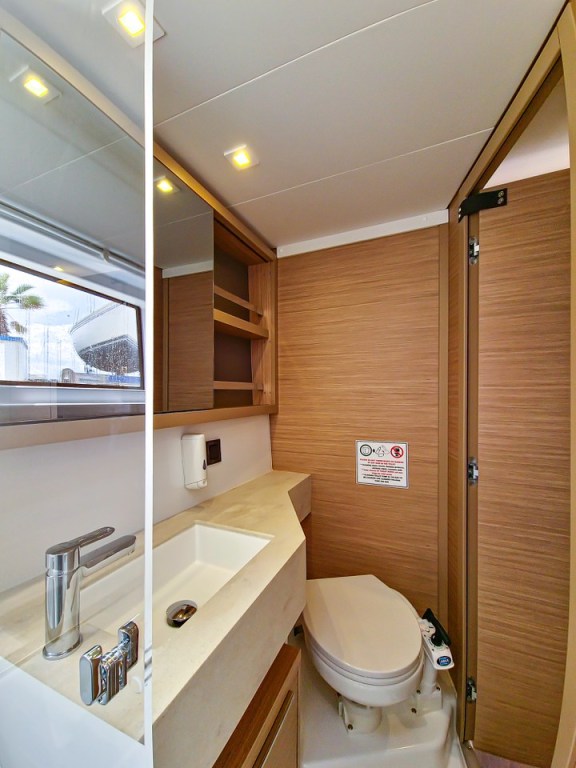 Image of Felicita yacht #28