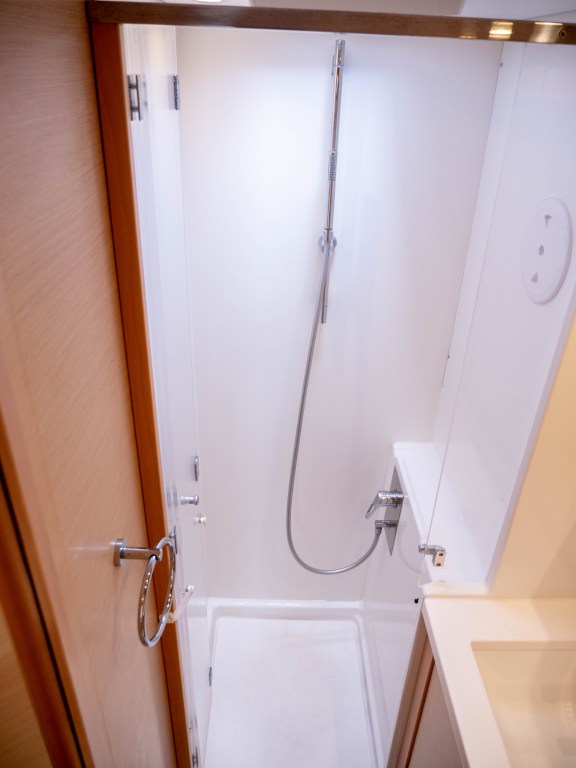 Image of Butterfly yacht #13