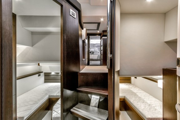 Image of Amber Blue yacht #21