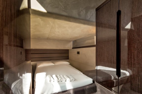 Image of Amber Blue yacht #26