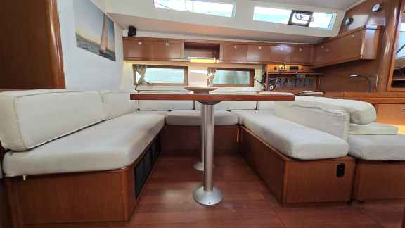 Image of Esther yacht #12