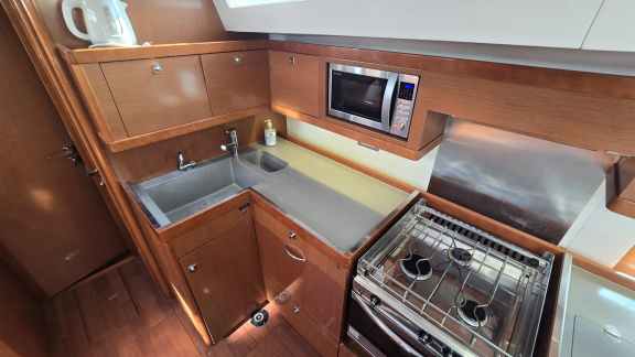 Image of Esther yacht #13