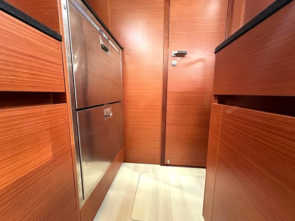 Image of Adele yacht #14