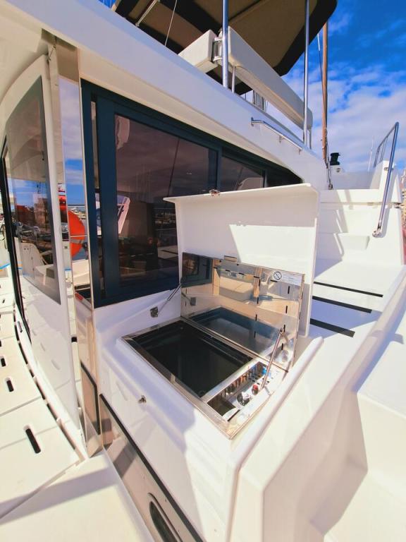 Image of Loba Do Mar yacht #10