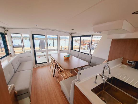 Image of Loba Do Mar yacht #12