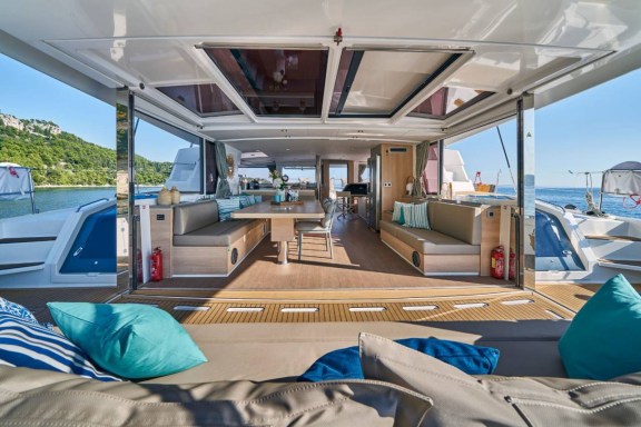 Image of C Sisters yacht #9