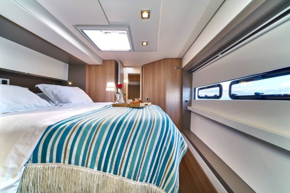 Image of C Sisters yacht #16