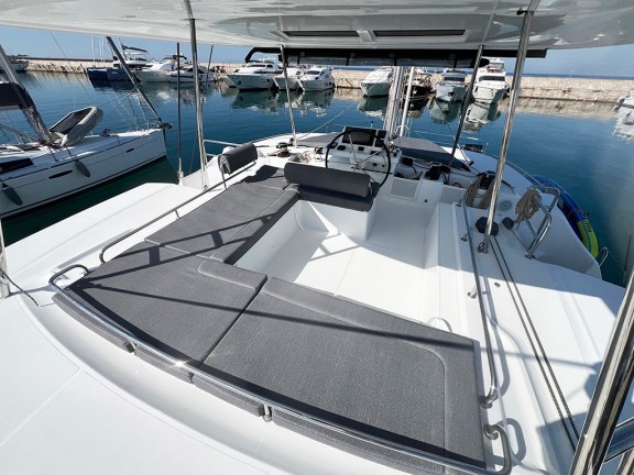 Image of Spring yacht #20