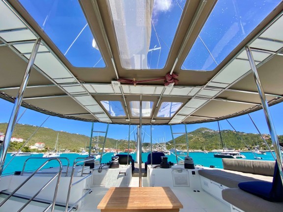Image of Heavenly yacht #4