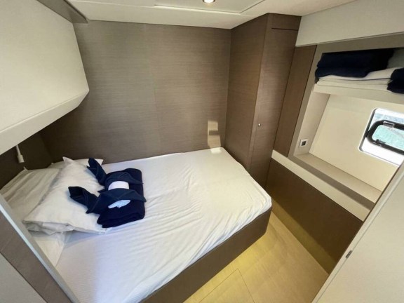 Image of No Inheritance yacht #10