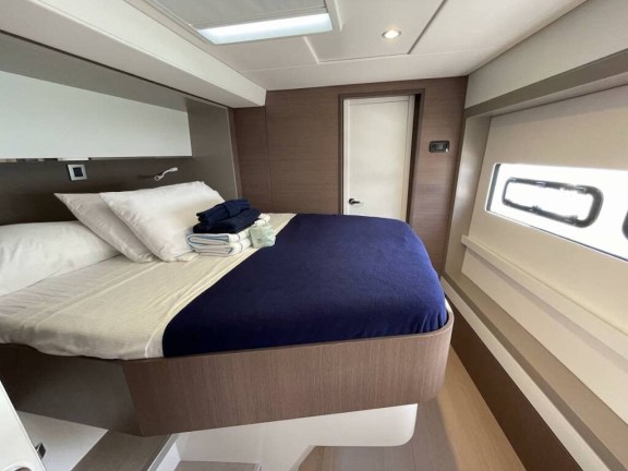 Image of No Inheritance yacht #12