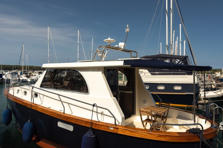 Image of Paola yacht #2