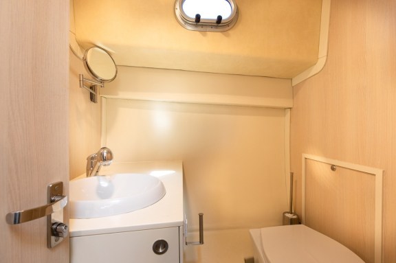 Image of Paola yacht #25