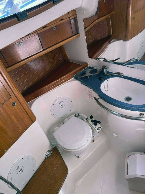 Image of Tonina yacht #34