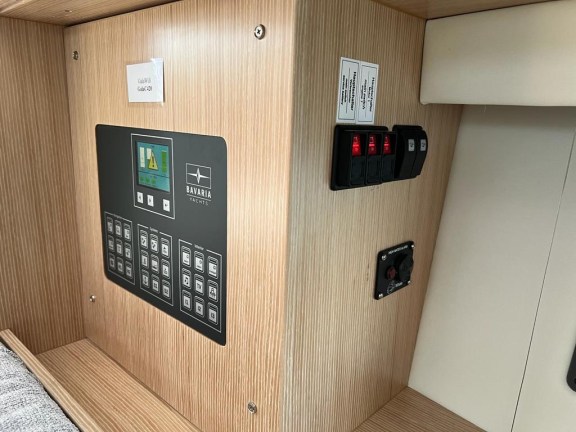 Image of Gala yacht #28