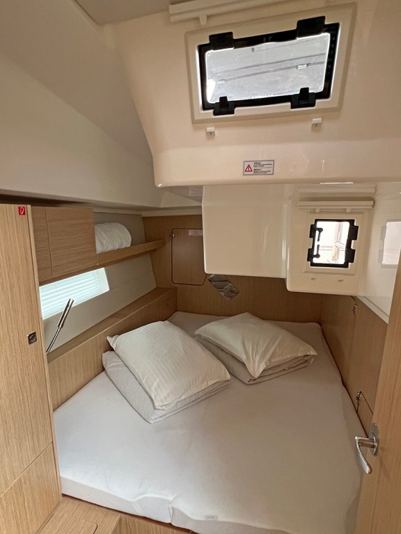 Image of Sunny yacht #20