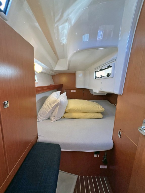 Image of Burin yacht #33