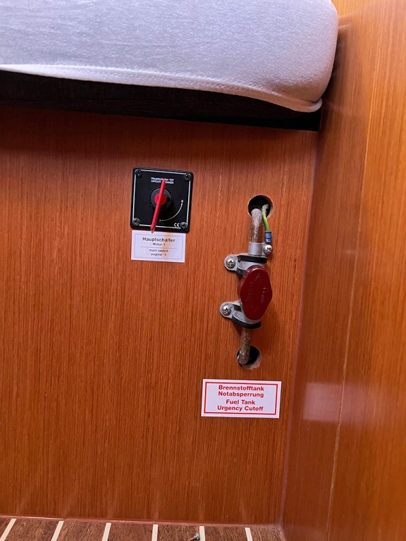 Image of Burin yacht #35