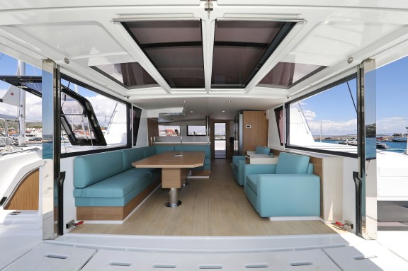 Image of Brain yacht #6