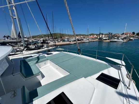 Image of Brain yacht #11