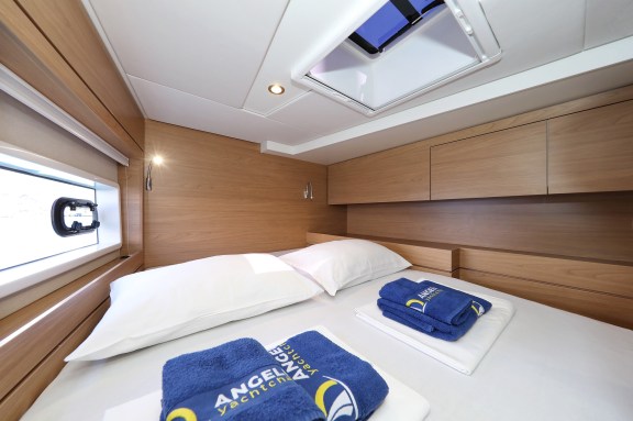 Image of Brain yacht #28