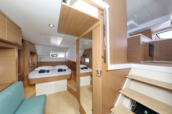 Image of Brain yacht #23