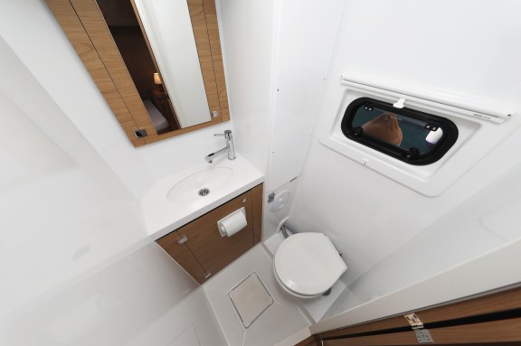 Image of Brain yacht #34