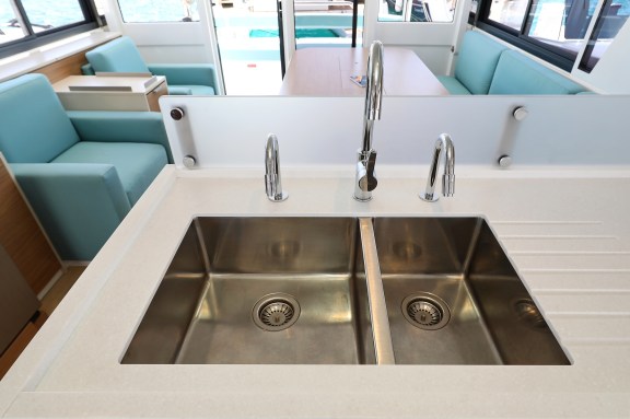 Image of Brain yacht #39