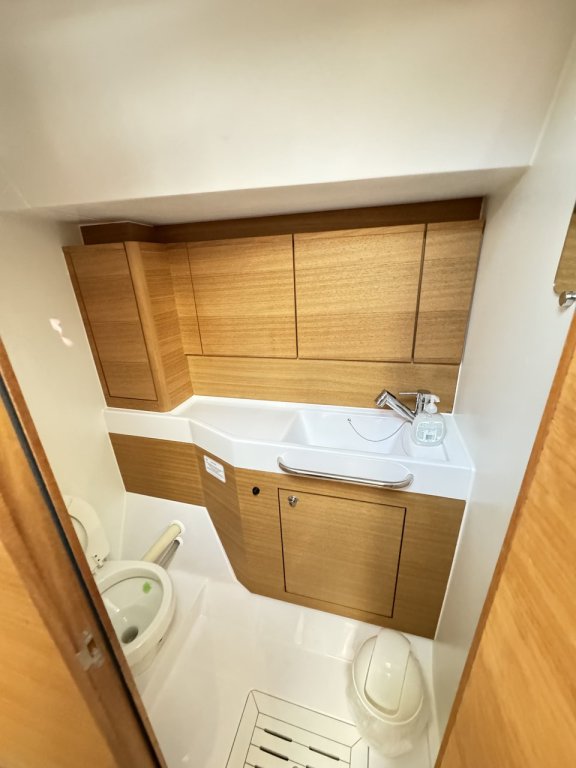 Image of Epetion yacht #18