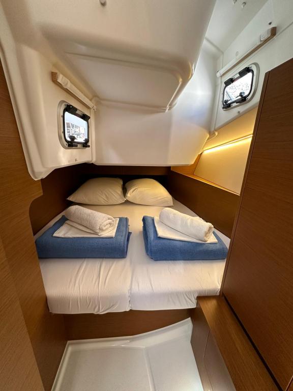 Image of Star Kiss yacht #17